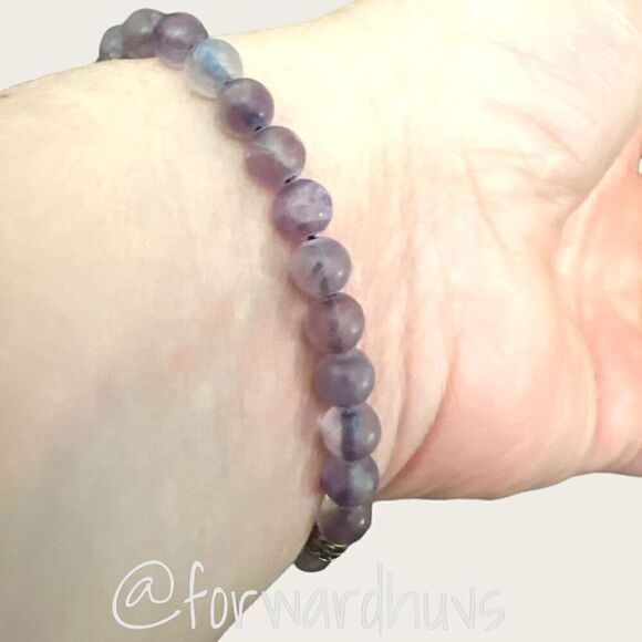 Amethyst Bead Stretch Bracelet | EUC - Picture 3 of 5